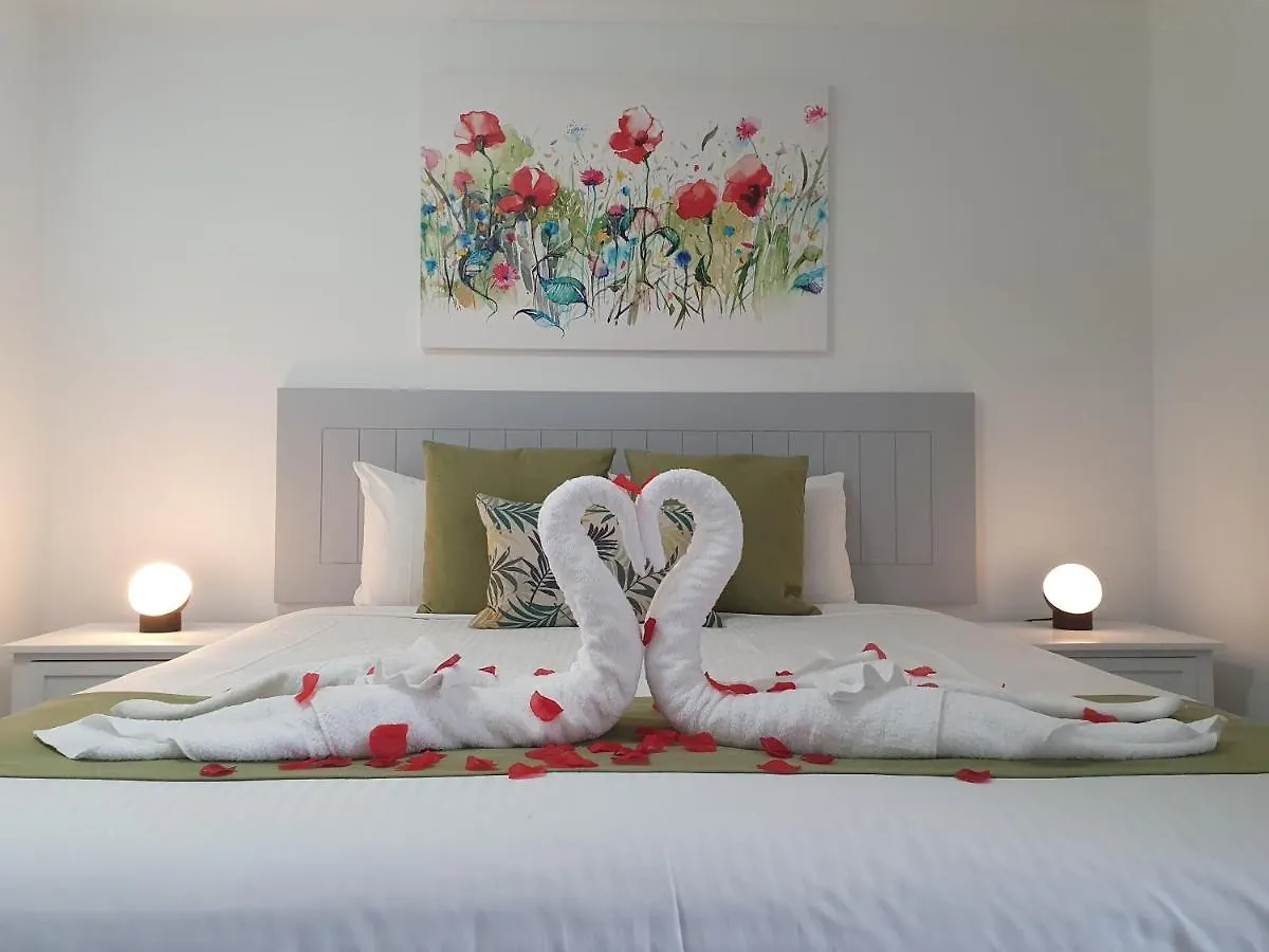 Noosa River Retreat Holiday Apartments Noosaville