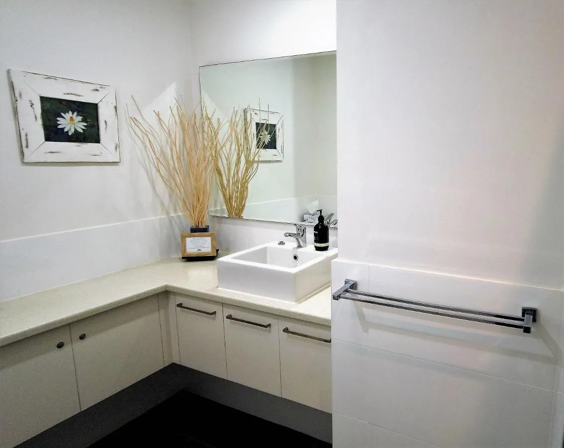 Noosa River Retreat Holiday Apartments Noosaville